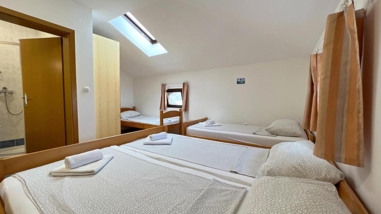 ❷⓿❷❸ Apartment Dolphin Izola Esterno foto