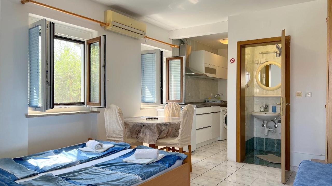 ❷⓿❷❸ Apartment Dolphin Izola Esterno foto